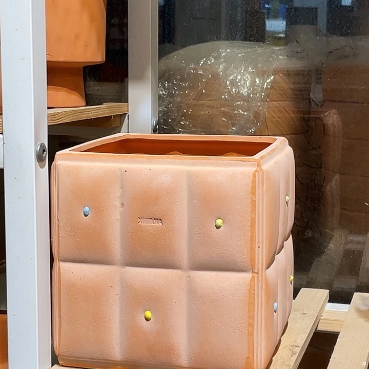 17×17花盆一个花盆，彩陶，，