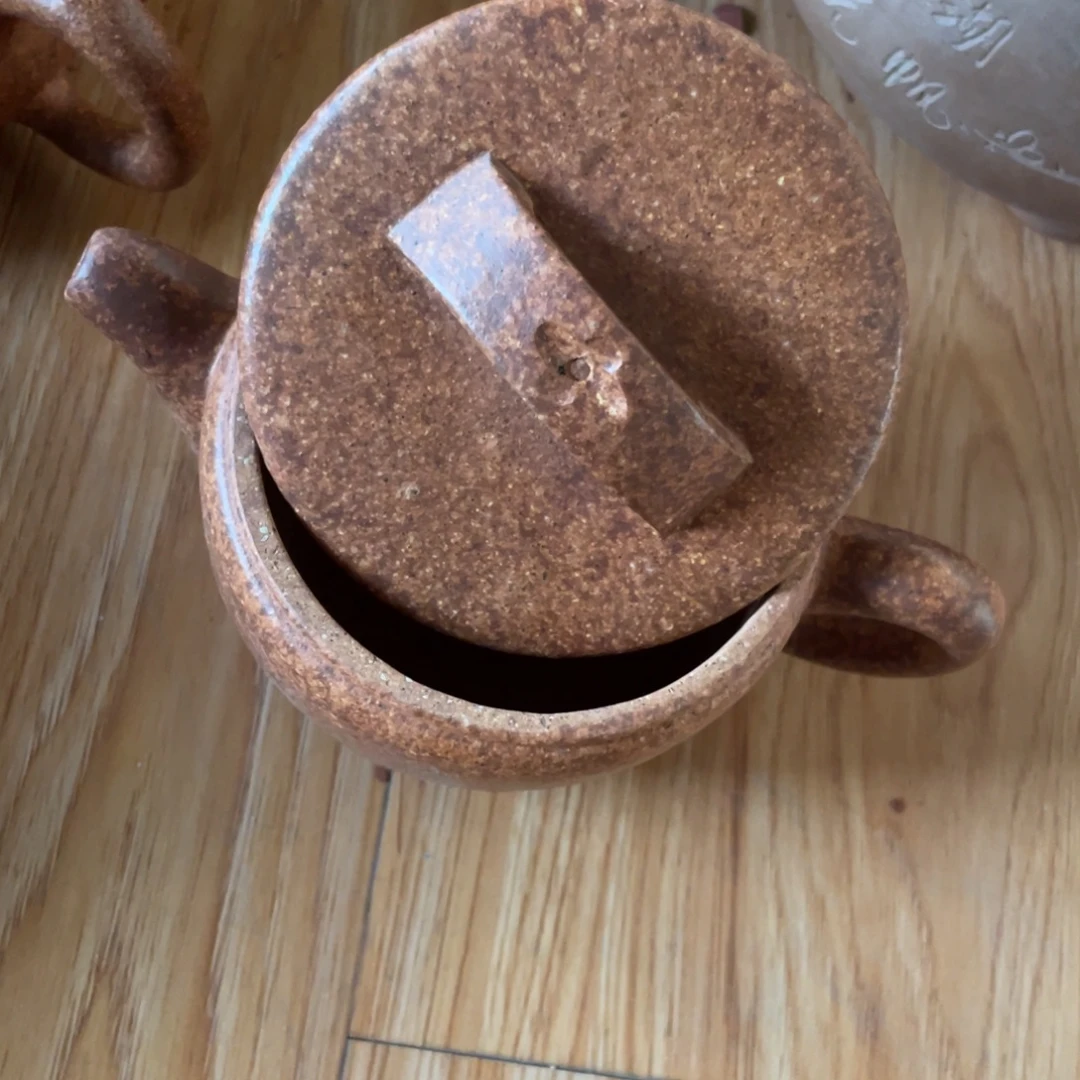茶壶底槽青紫砂艺术作品