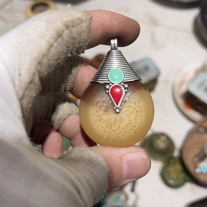 周***玲羽毛你的电话打不通啊我