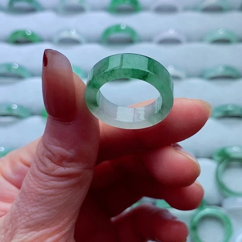 未镶嵌戒指翡翠天然翡翠