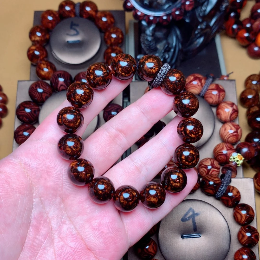 唱****黄花梨/降香黄檀1.5瘤疤纹理