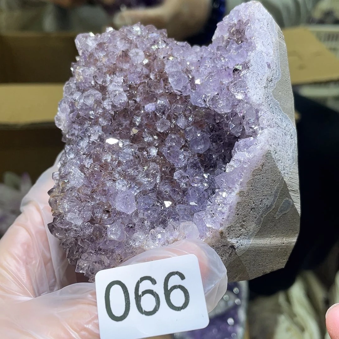 未镶嵌水晶珠宝半成品