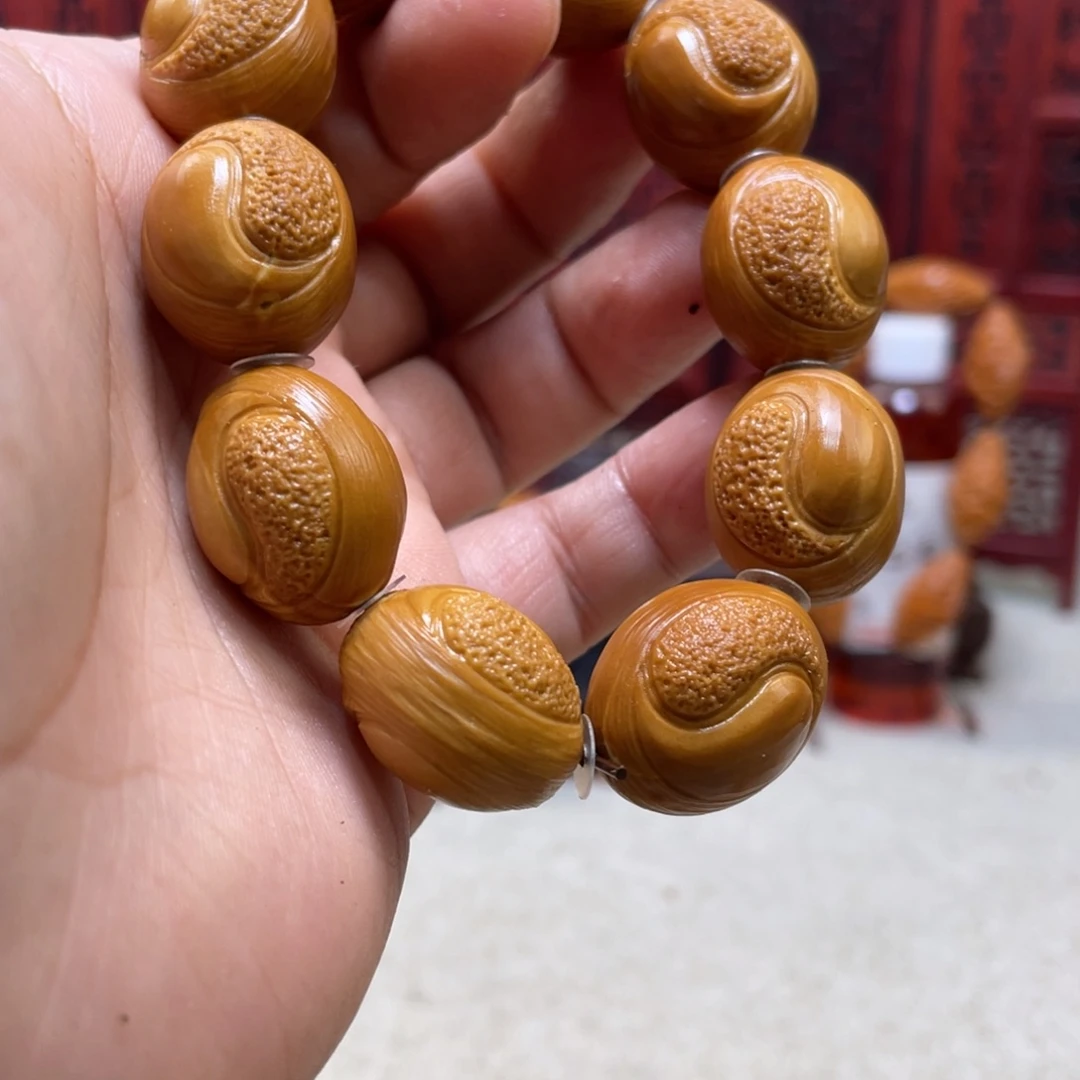 橄榄核吊坠橄榄核雕