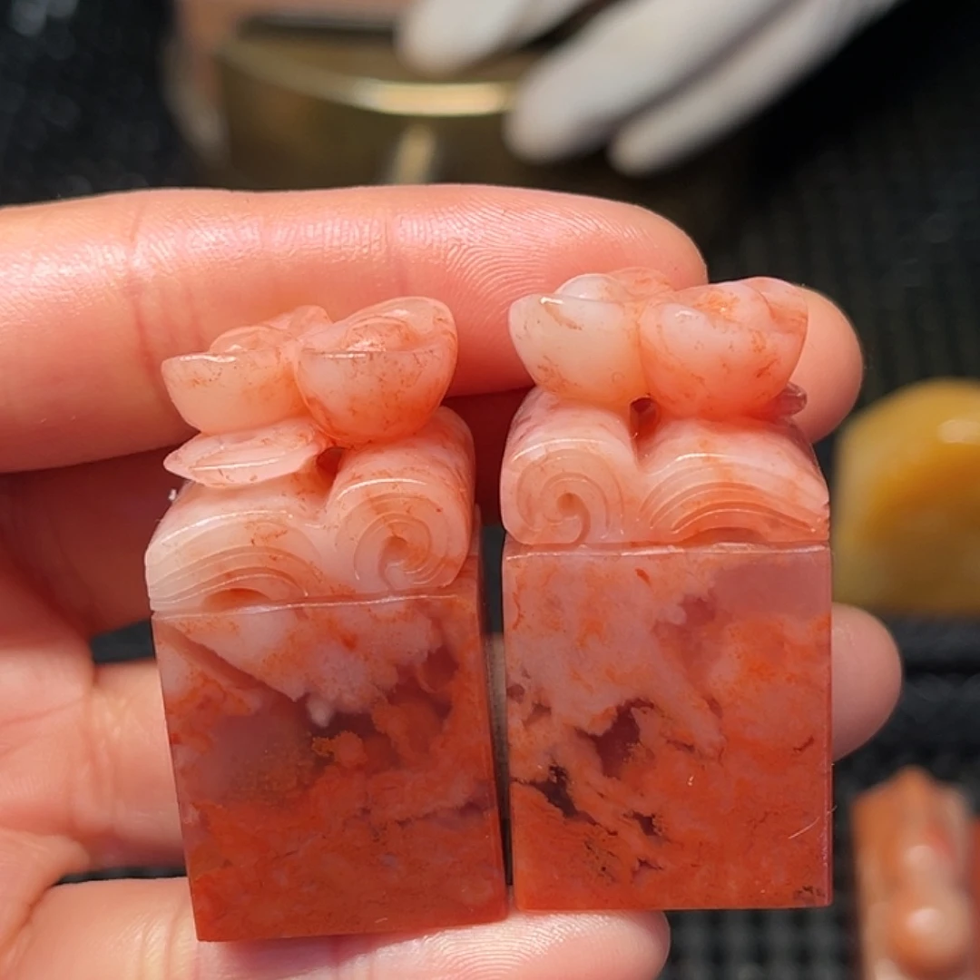 寿山石印石这种现象很明显了