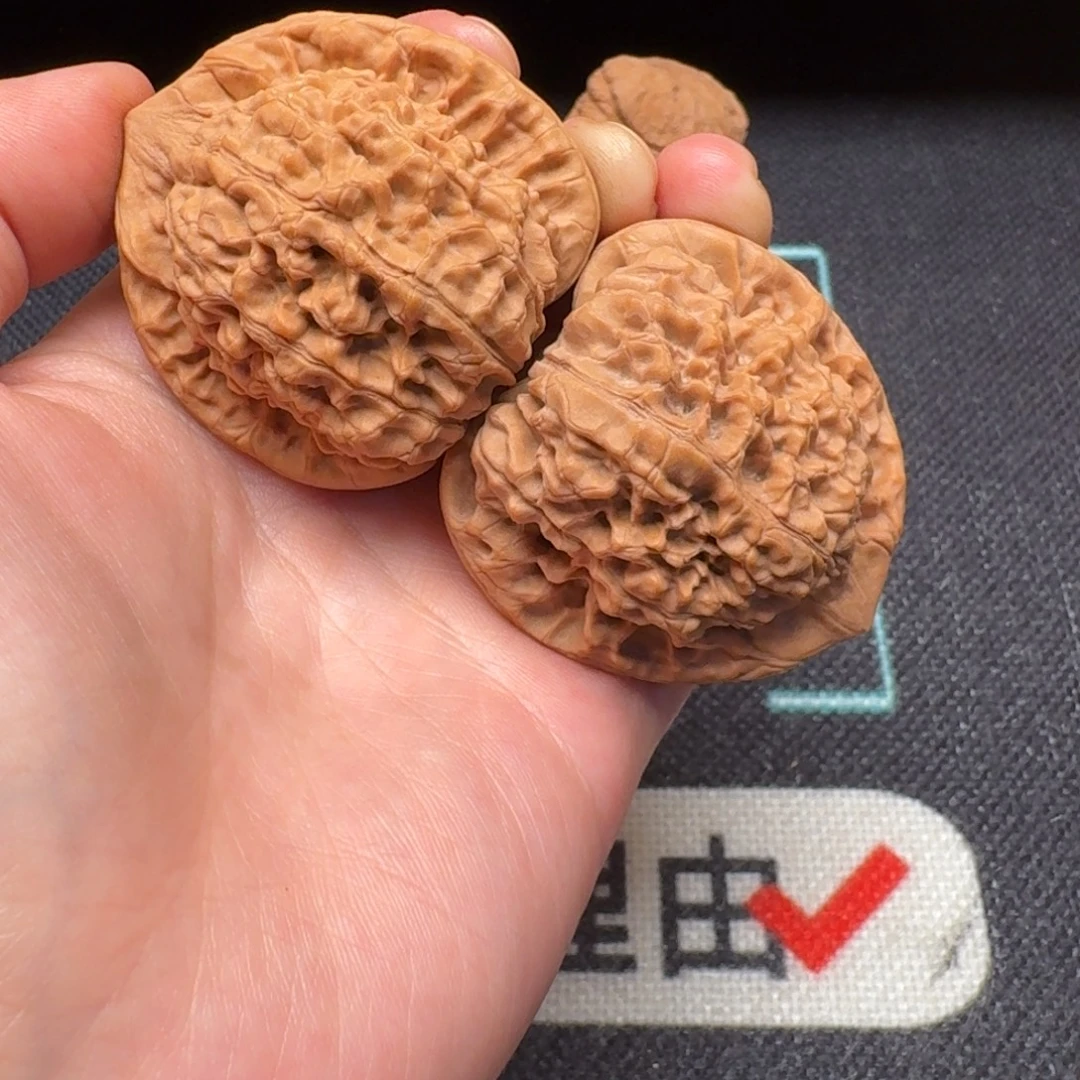 吊坠文玩核桃46官帽