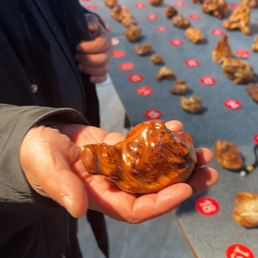 晋***冰柏木（崖柏）太行崖柏把件