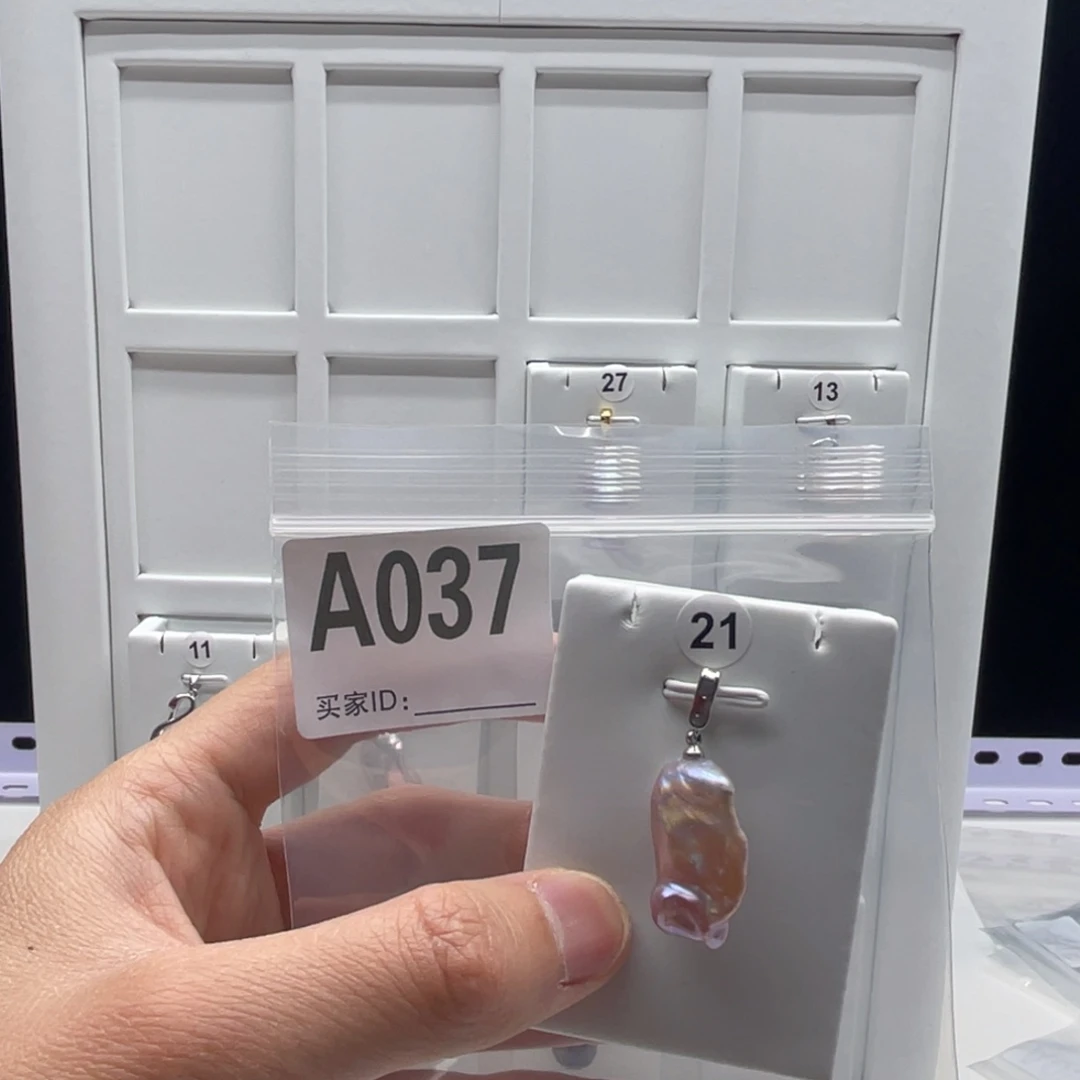 合金颈饰淡水珍珠