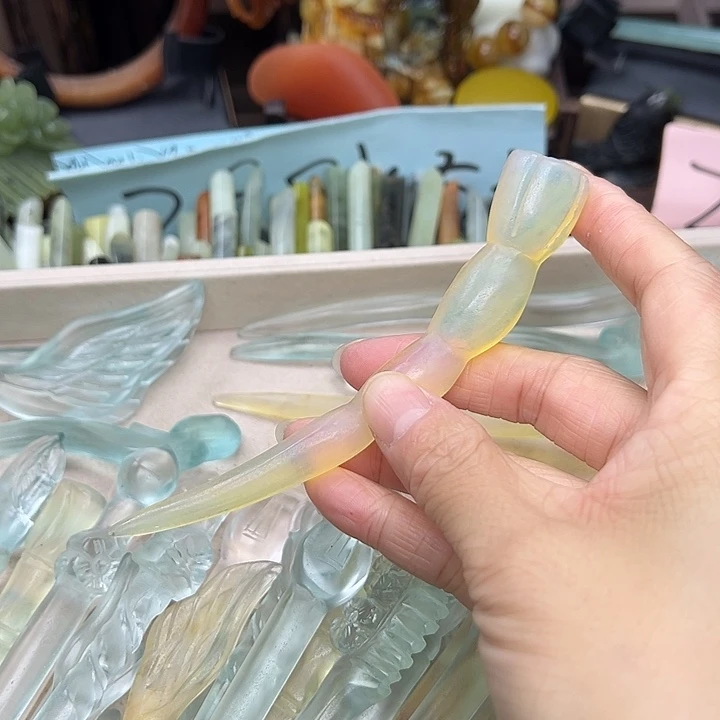 蛇纹石玉未镶嵌发簪