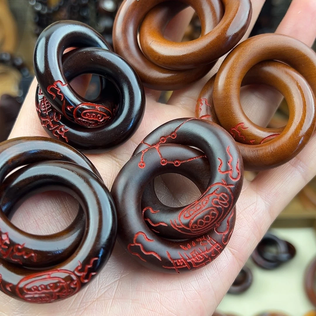 の***࿐2.5内径枣木玉化手工乾坤圈