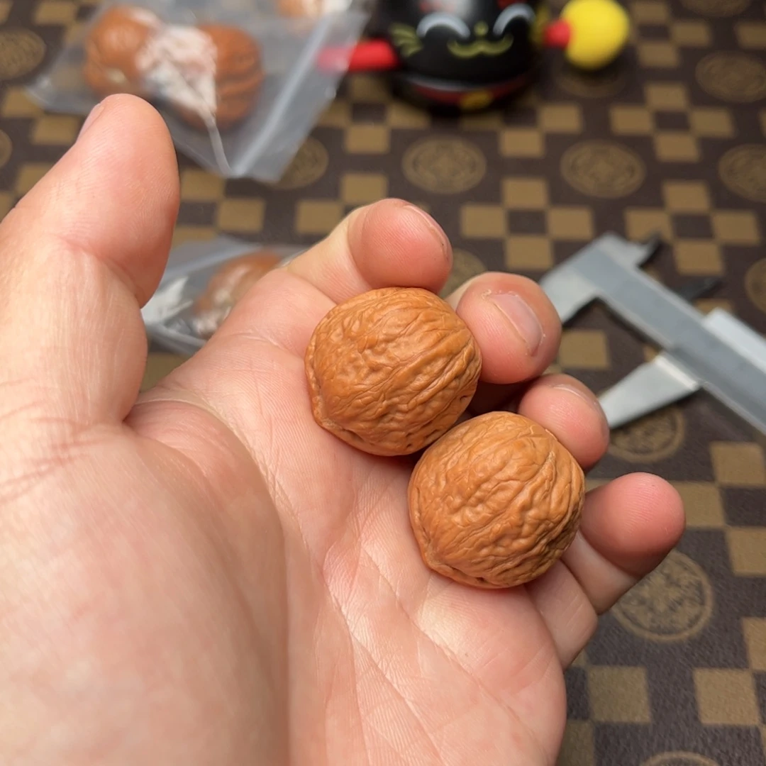 文玩核桃把件760000000
