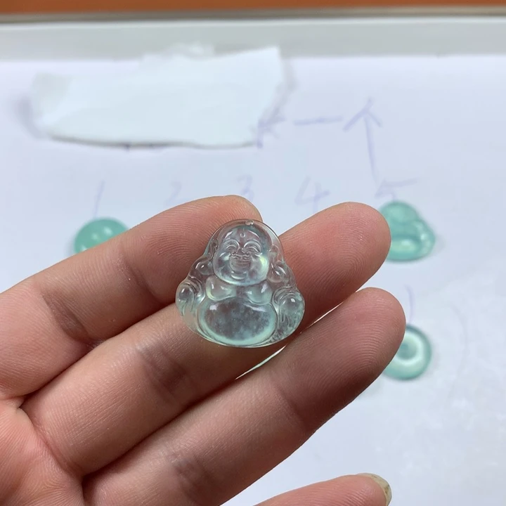 薇***3蛇纹石玉未镶嵌挂件