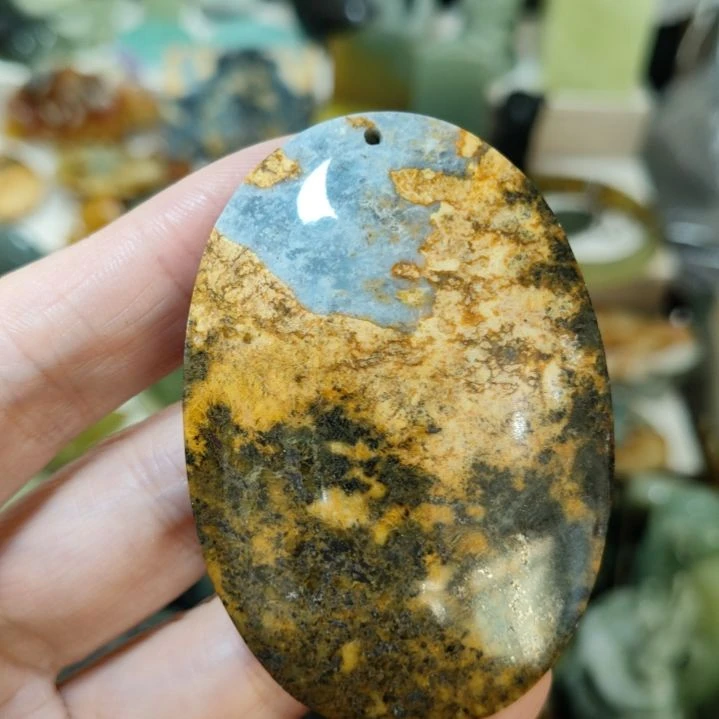 岫玉未镶嵌挂坠款式