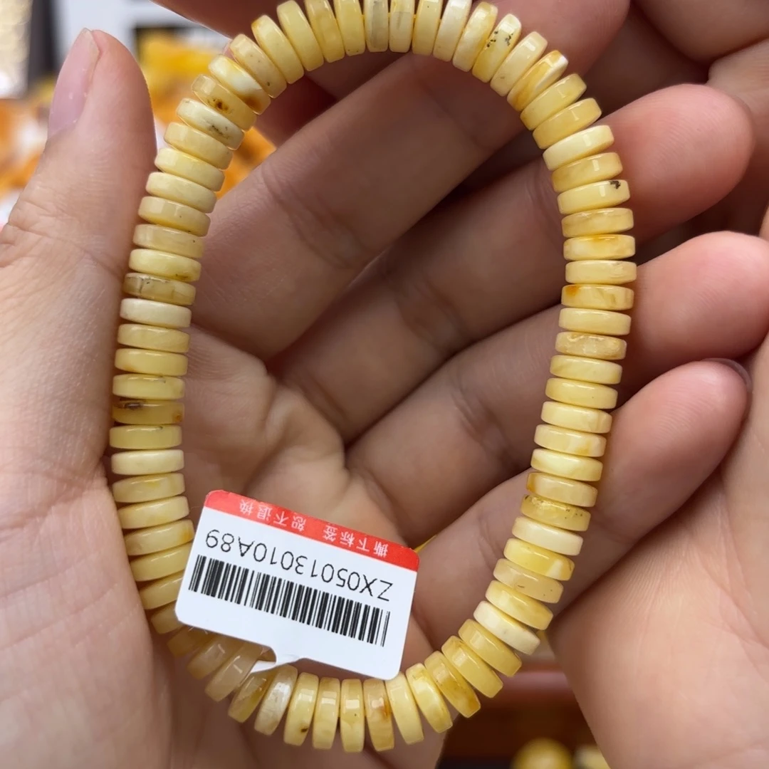 未镶嵌琥珀珠宝奇石