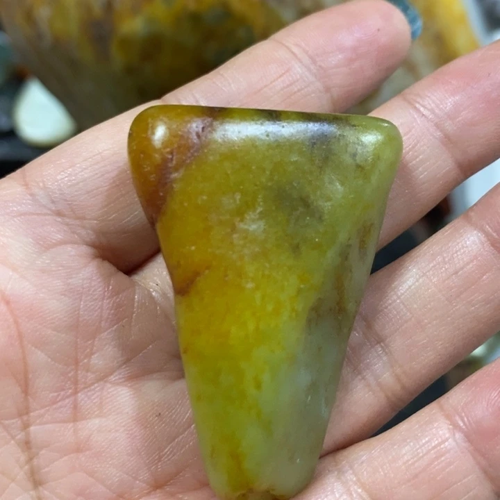未镶嵌和田玉（糖玉）挂件