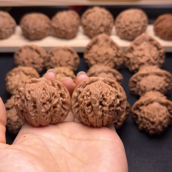 文玩核桃吊坠40四座楼