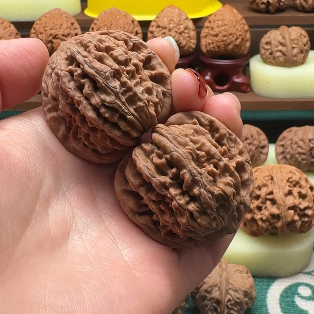 文玩核桃吊坠40四座楼