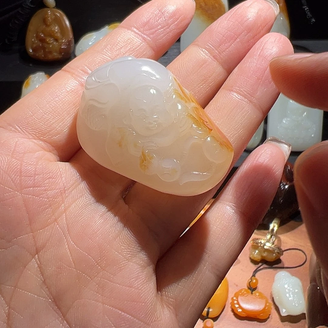 和田玉未镶嵌手机链