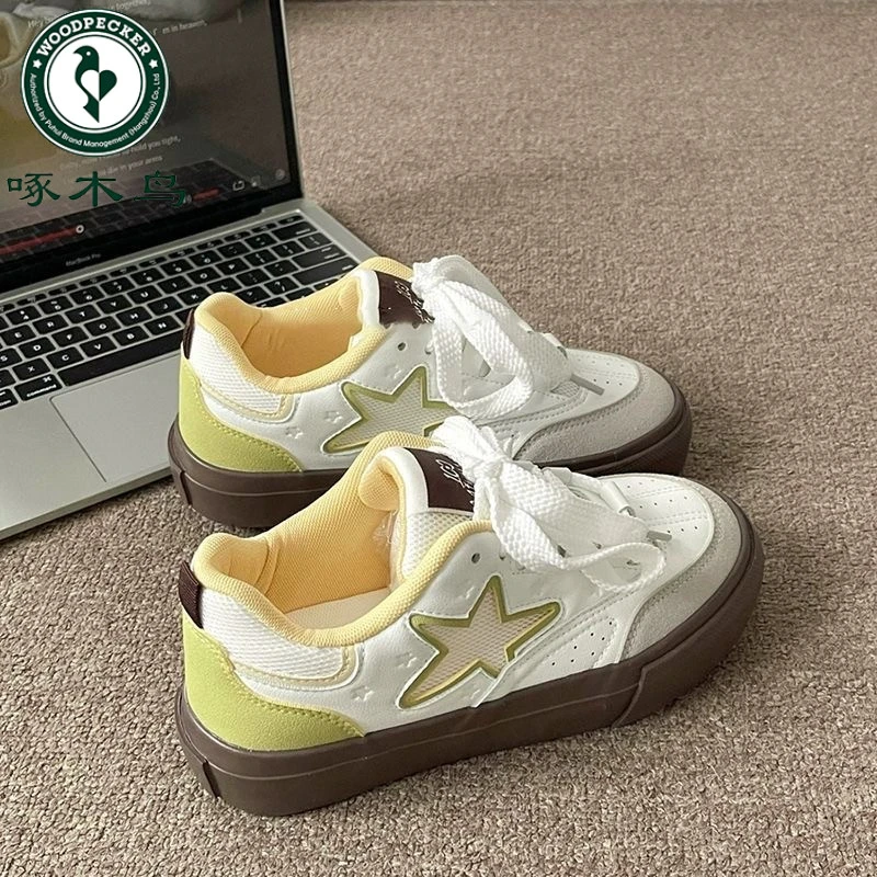 啄木鸟星星板鞋女款2025新款夏季百搭小众鞋子透气网面厚底小白鞋
