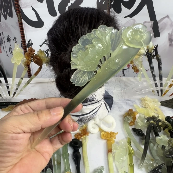 蛇纹石玉未镶嵌发饰