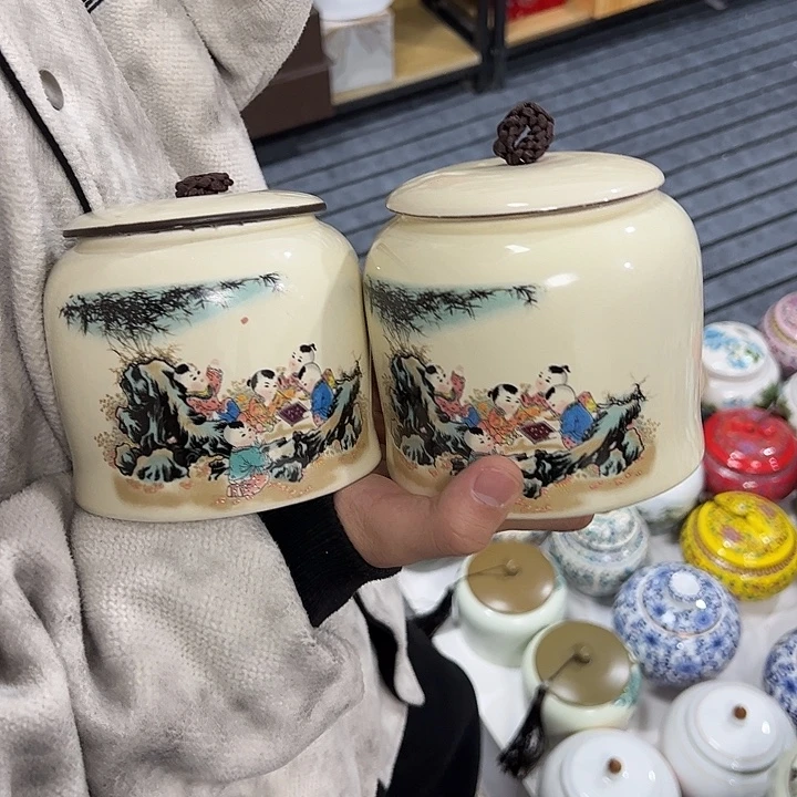 茶叶罐陶瓷家用储物罐瑕疵品介意勿拍