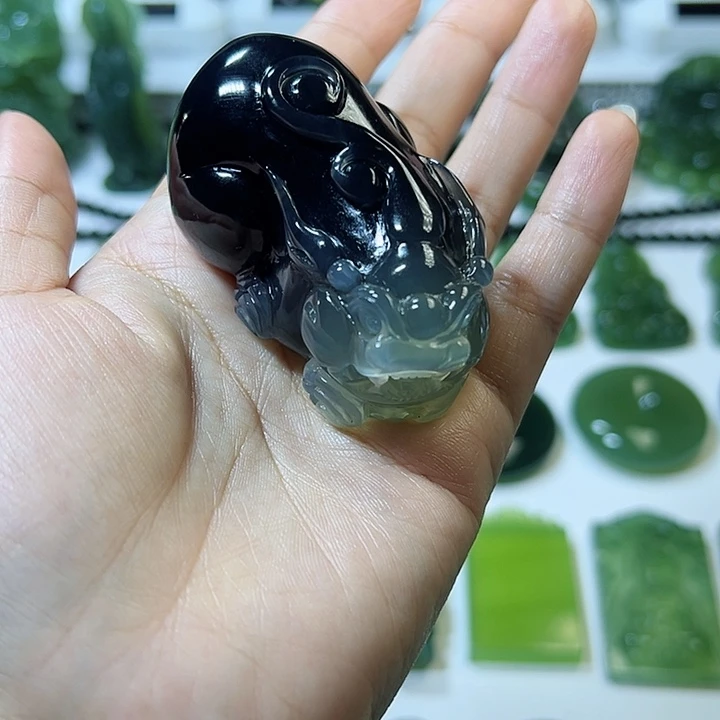 蛇纹石玉手把件未镶嵌胡*