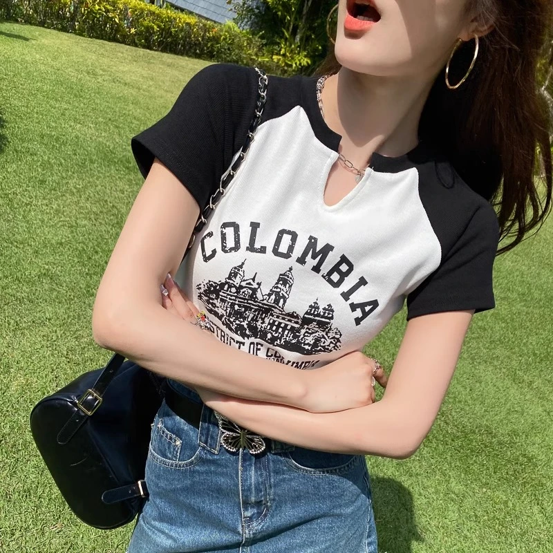 美式复古短袖t恤女夏季2025年新款辣妹穿搭高腰正肩修身短款上衣