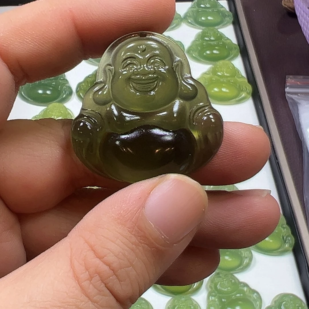 静***道蛇纹石玉未镶嵌吊坠