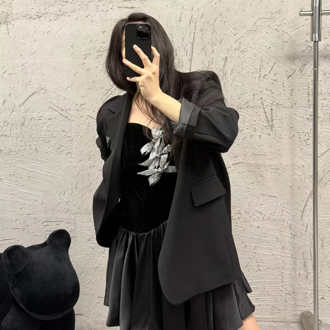 《大韩韩推荐》亮晶晶西服大码女装超显瘦气质百搭休闲重工西装