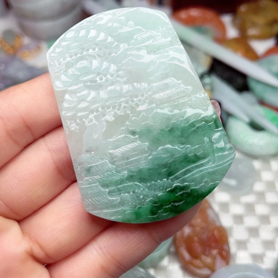 翡翠未镶嵌颈饰双十一