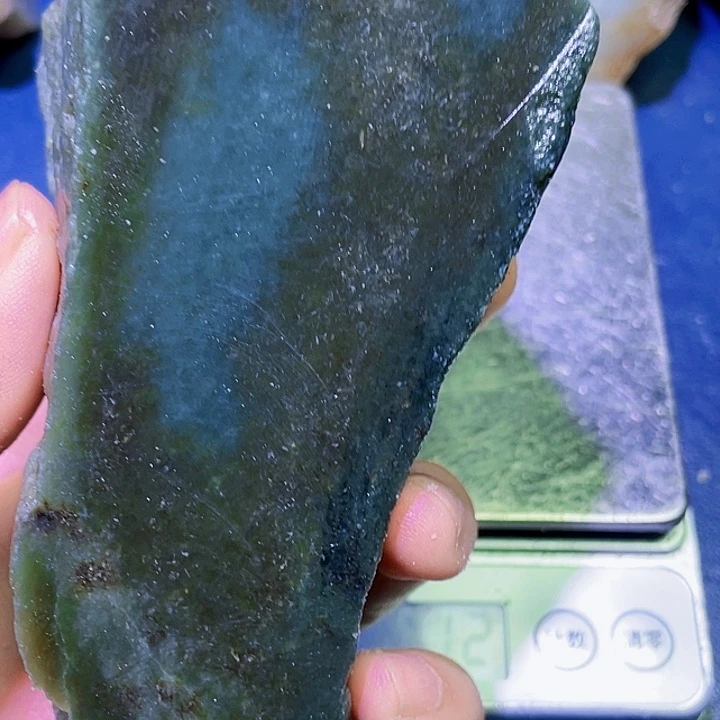 和田玉（糖玉）未镶嵌珠宝半成品