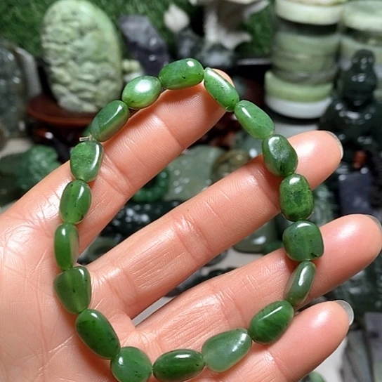 未镶嵌和田玉（糖玉）珠宝半成品