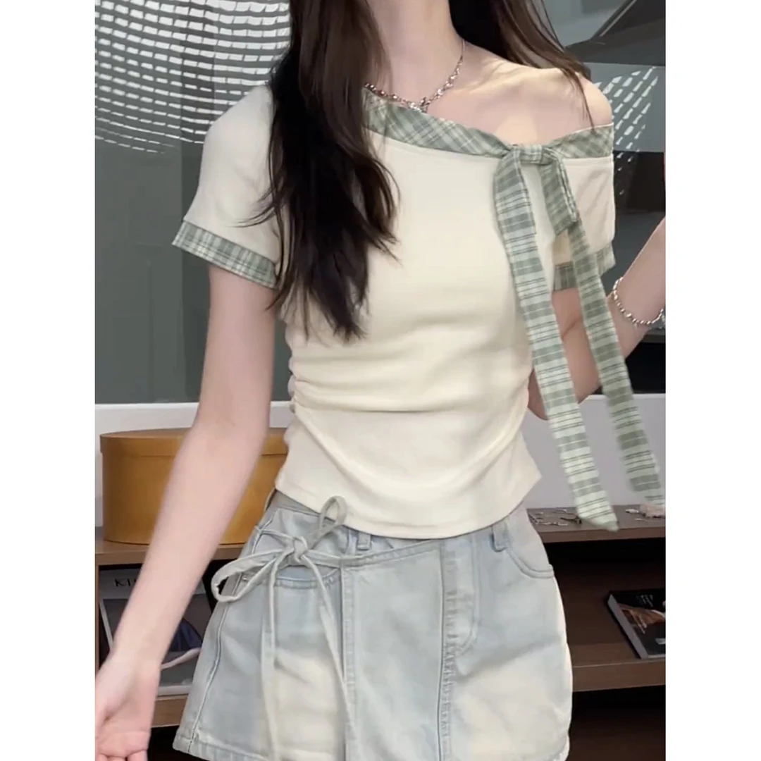 韩系撞色拼接格子露肩短袖t恤女2025夏季气质高级感收腰显瘦上衣