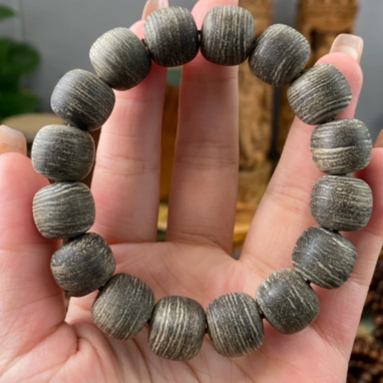 （薄荷凉蜜香墨绿料）巴布亚贡木横纹精品老型13×14单曲