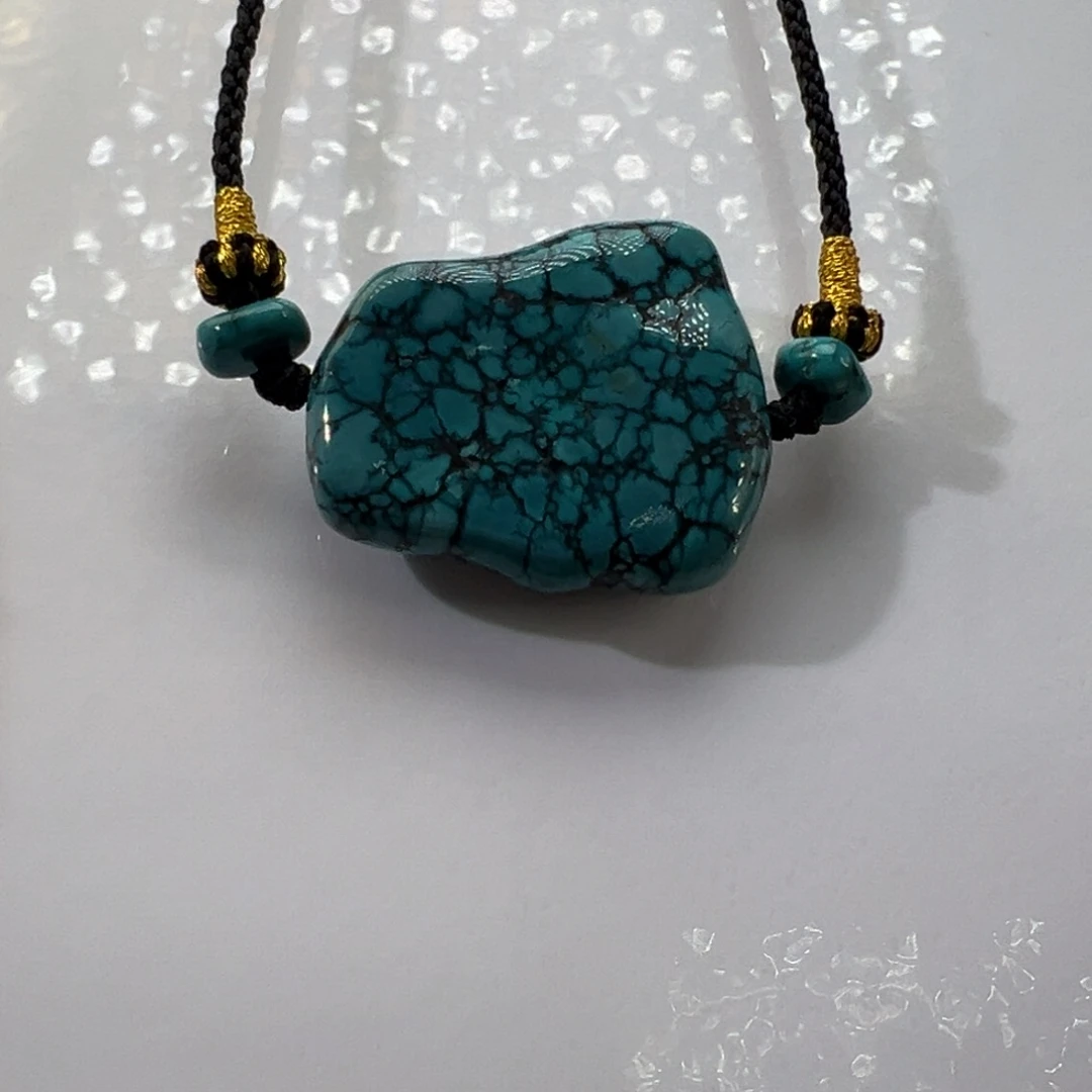 绿松石未镶嵌挂件