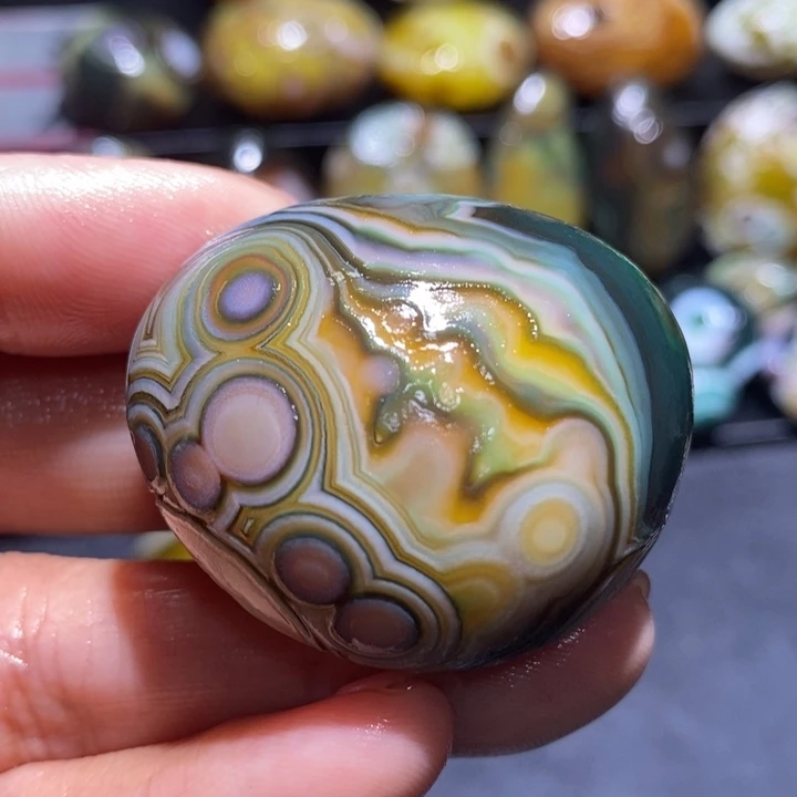 玛瑙/玉髓未镶嵌珠宝奇石62