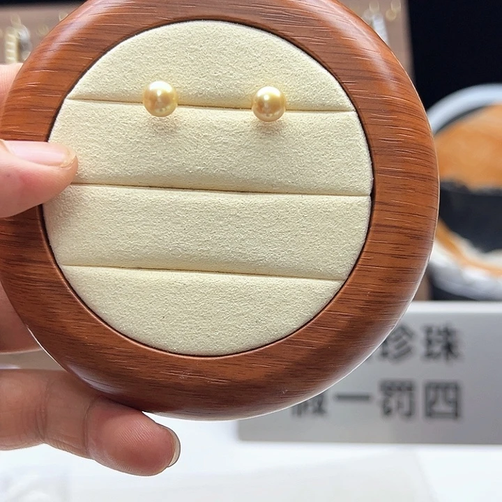 银S925镶嵌淡水珍珠耳饰