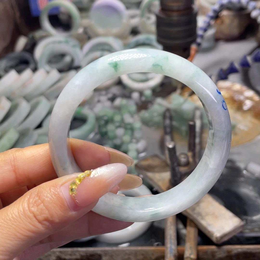 未镶嵌定制翡翠多样性