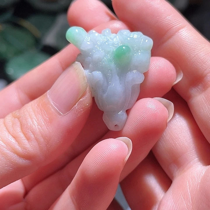 颈饰未镶嵌翡翠天