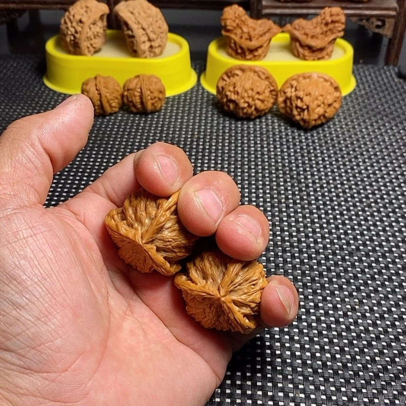 【闪购商品】文玩核桃吊坠L*精品课程的教学工作