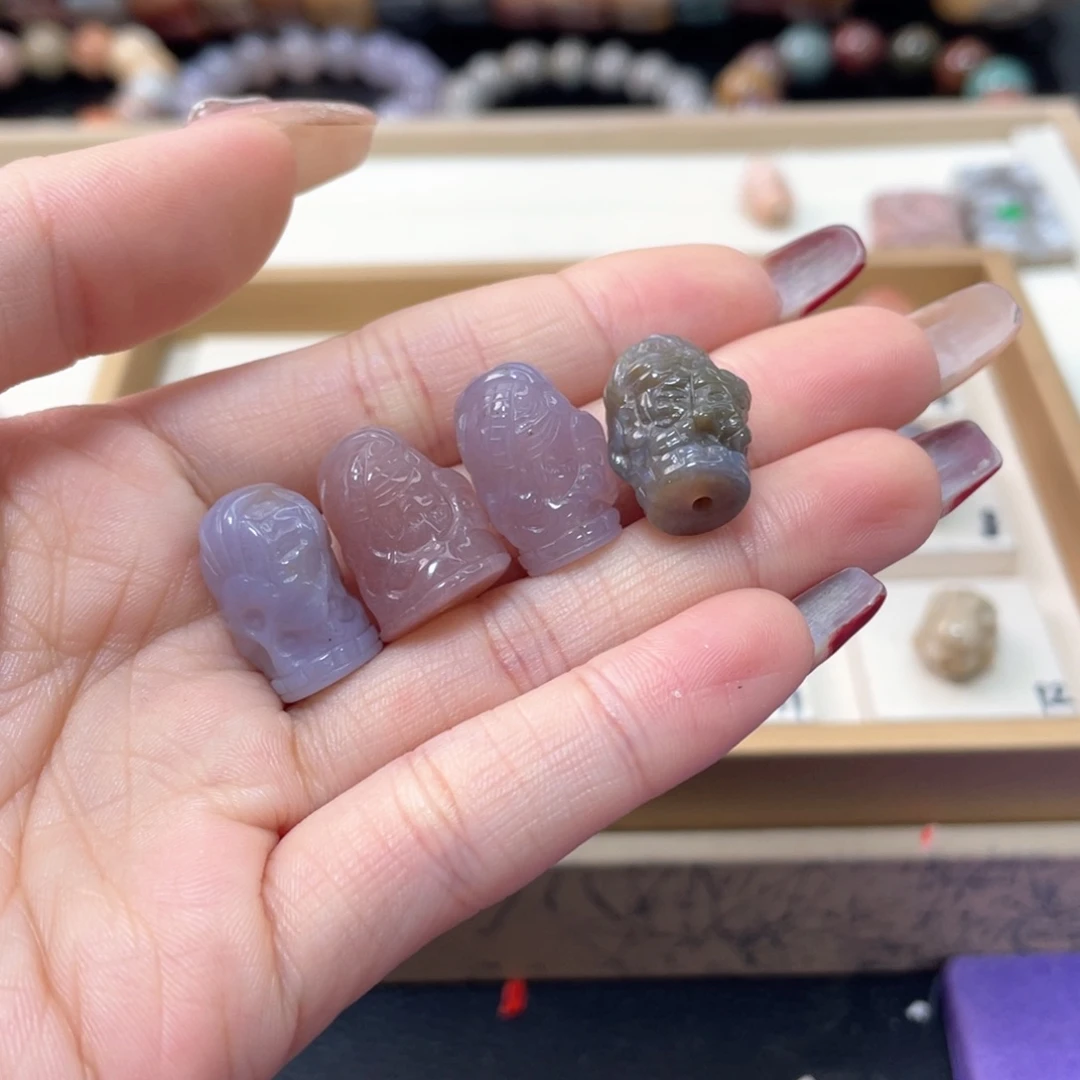 硅化珊瑚（珊瑚玉）手链未镶嵌小*硕357