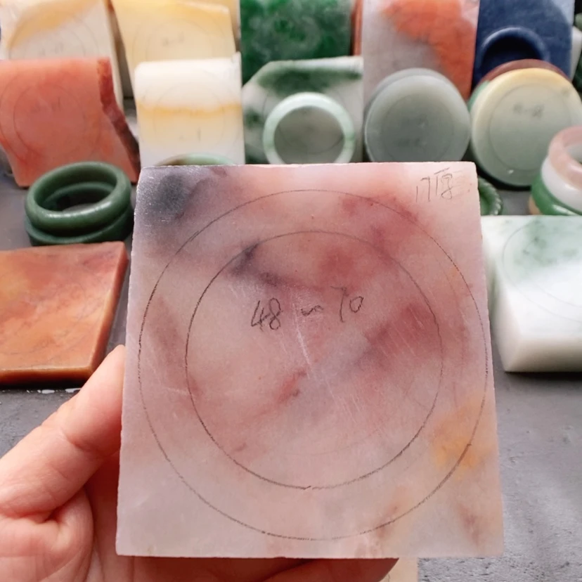 【闪购商品】未镶嵌手镯石英质玉（金丝玉）定制