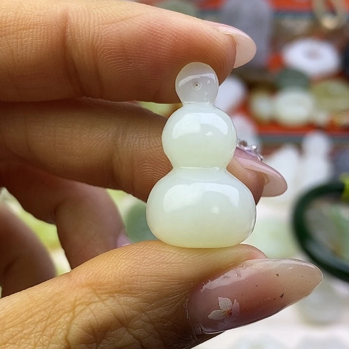 和田玉未镶嵌颈饰白玉葫芦吊坠