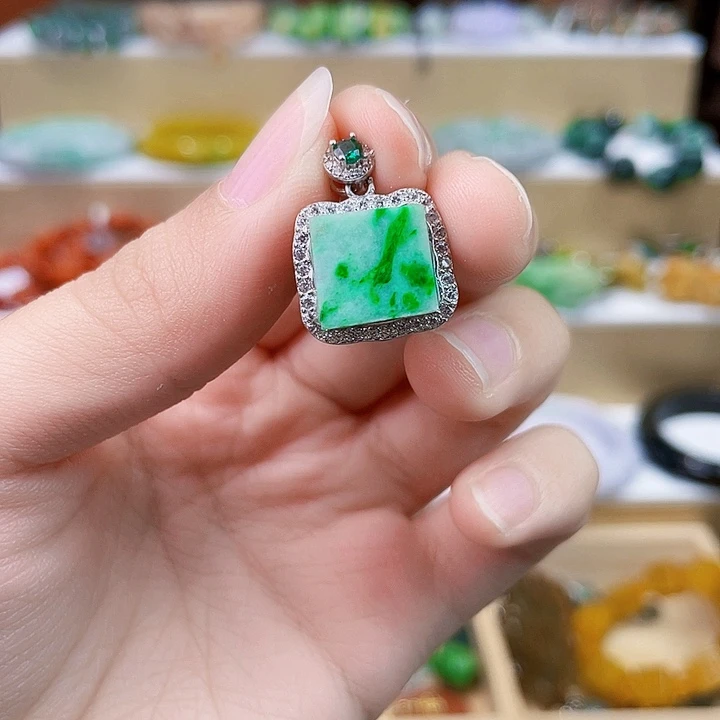 翡翠未镶嵌手链手链