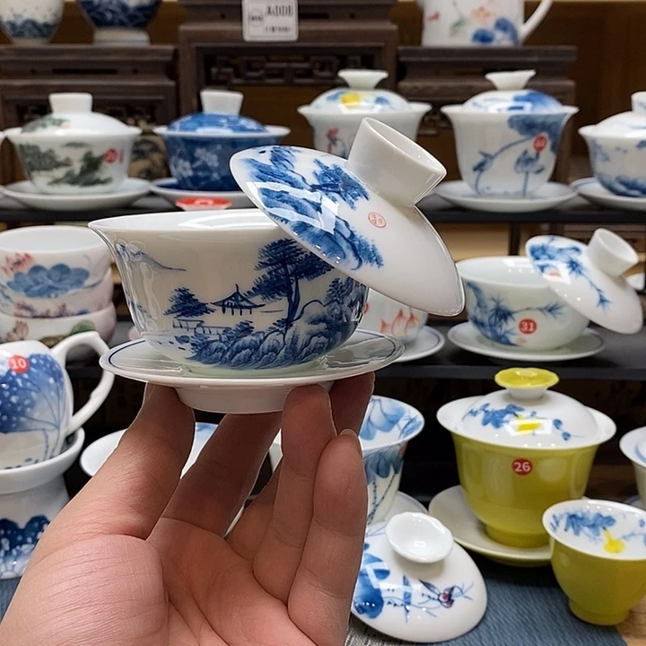 手绘微瑕山水盖碗