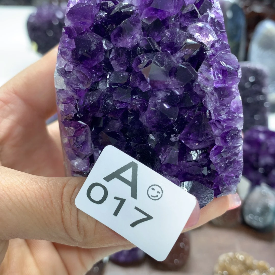 紫晶摆件未镶嵌水晶