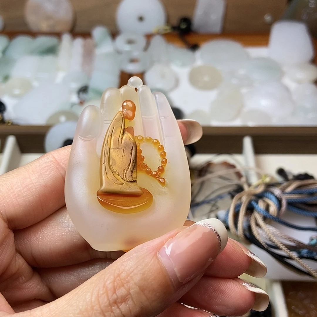 玛瑙/玉髓颈饰未镶嵌