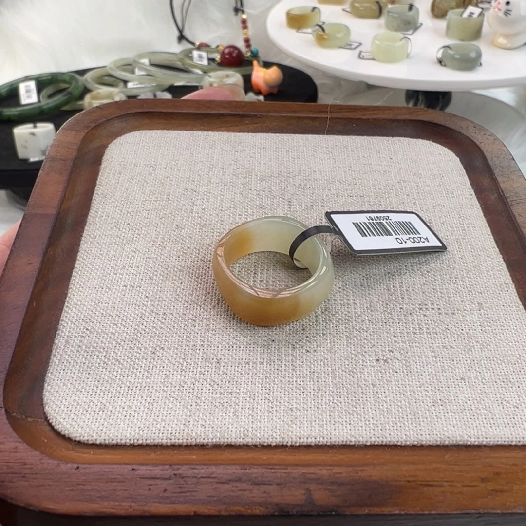 和田玉未镶嵌戒指w70半糖方圆17.0不退换