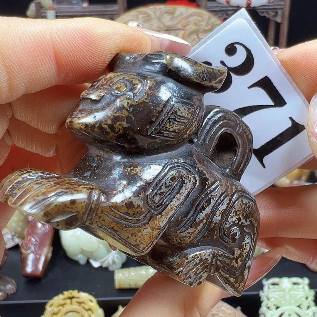 和田玉未镶嵌挂件