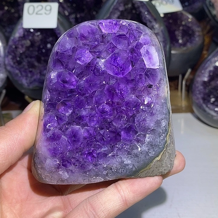 紫晶未镶嵌珠宝半成品591