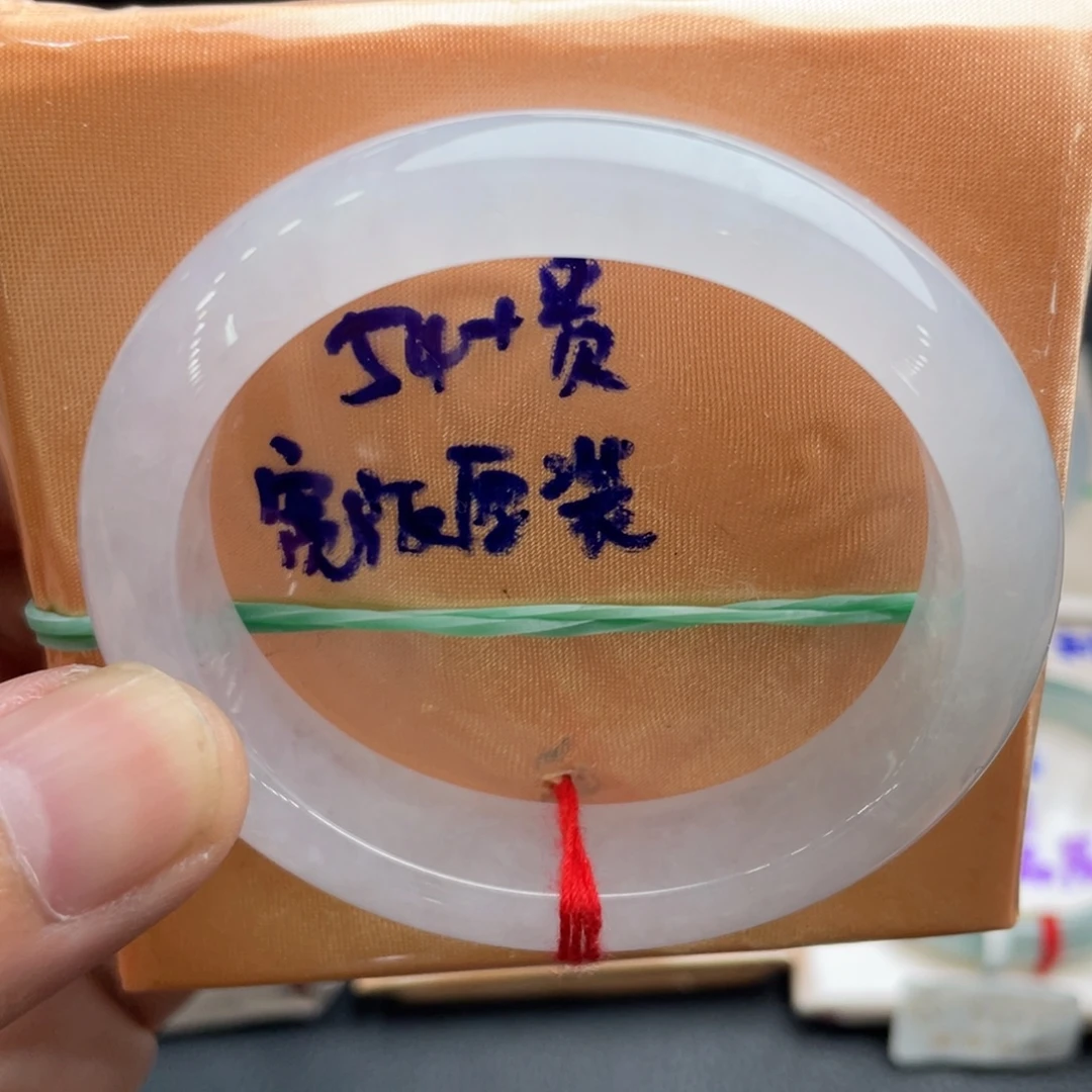 翡翠未镶嵌手镯翡翠手镯56